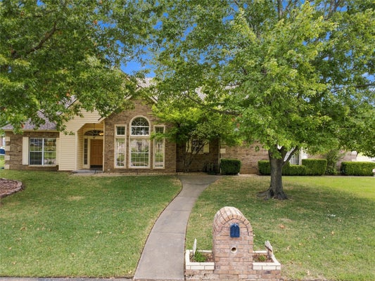 1206 FAIRWAY ST, CLAREMORE, OK 74019 - Image 073f0dea8d2d7dac4e4a7d1ee8881e70/3870917336