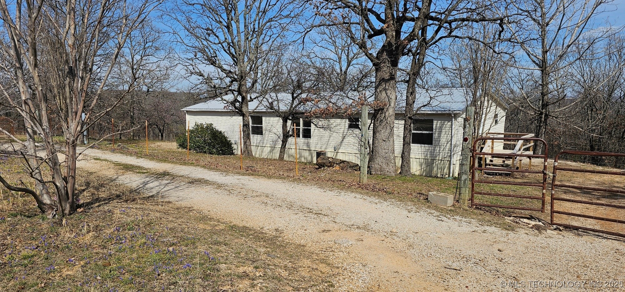 Photo 1 of 41 — 100989 S 4533 Road W, Vian, OK 74962