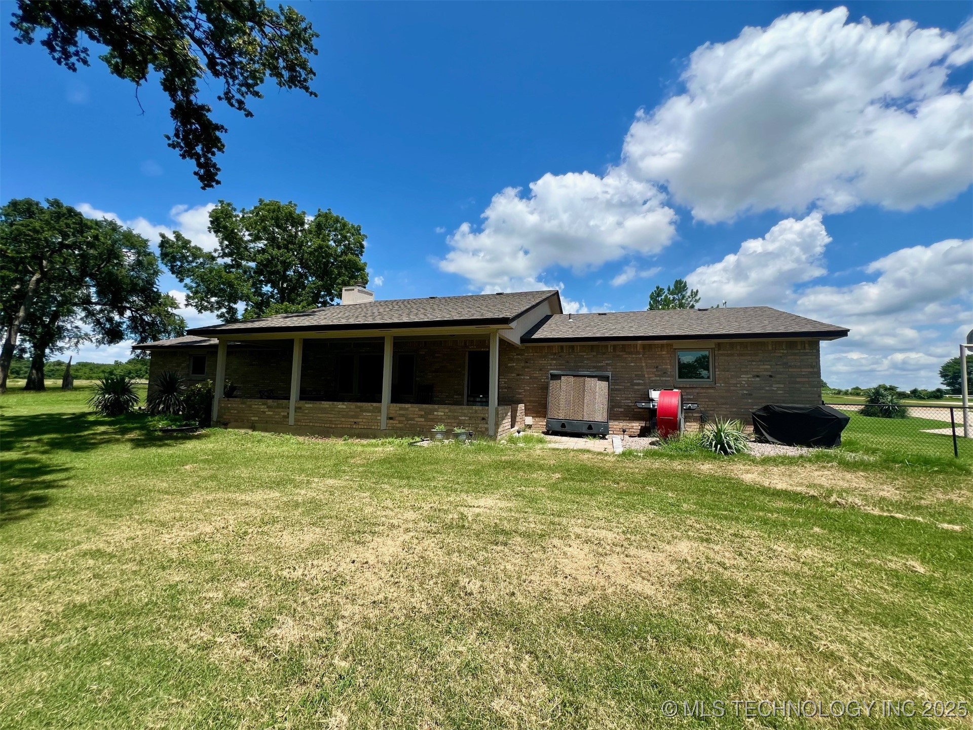 2201 June Hill Road