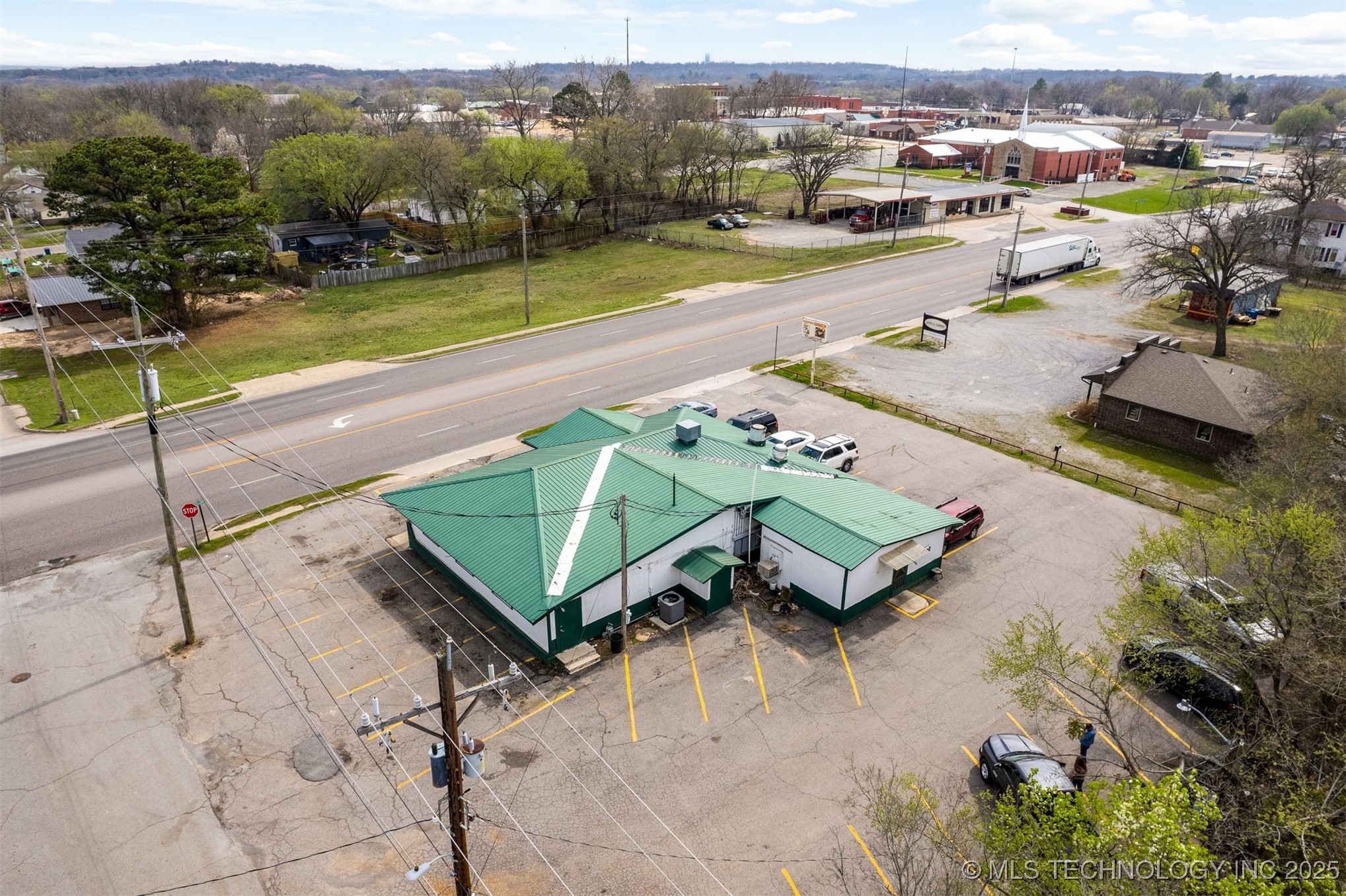 275 W Mississippi Avenue
