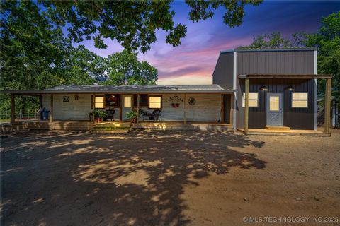 Photo of 457848 E 1013 Road, Vian, OK 74962 (MLS # 2531147)