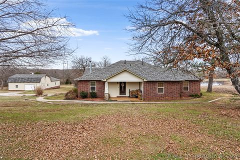 Photo of 2105 S 280th EastAvenue, Catoosa, OK 74015 (MLS # 2622564)