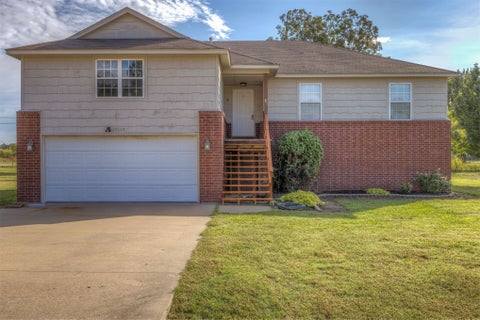 Photo of 17419 S 91st East Avenue, Bixby, OK 74008 (MLS # 2638390)