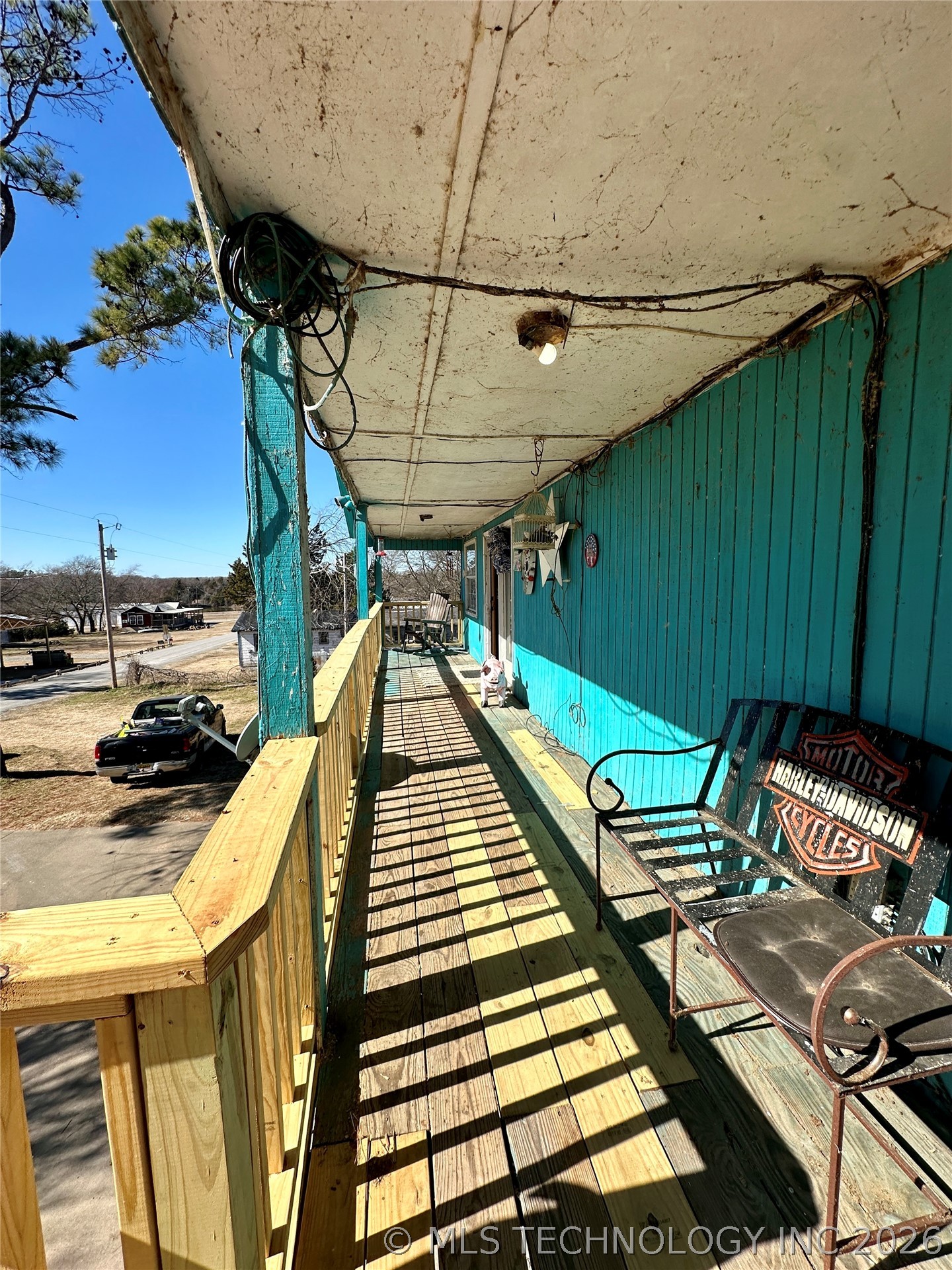 5924 Kickapoo Avenue