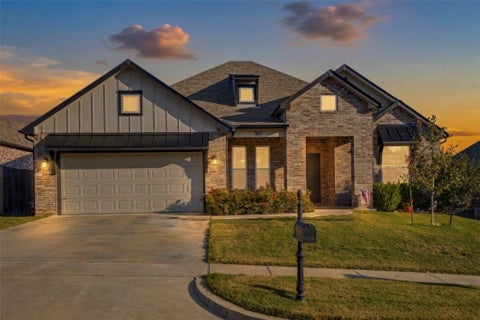 Photo of 7422 E Jackson Place, Broken Arrow, OK 74014 (MLS # 2638310)