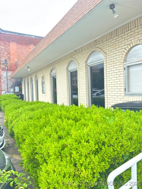 120 N 4th Durant OK 74701