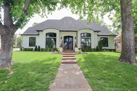 Photo of 2503 S Birmingham Avenue, Tulsa, OK 74114 (MLS # 2612881)