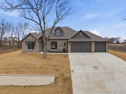 Photo of 11544 S 261st EastAvenue, Coweta, OK 74429 (MLS # 2607788)