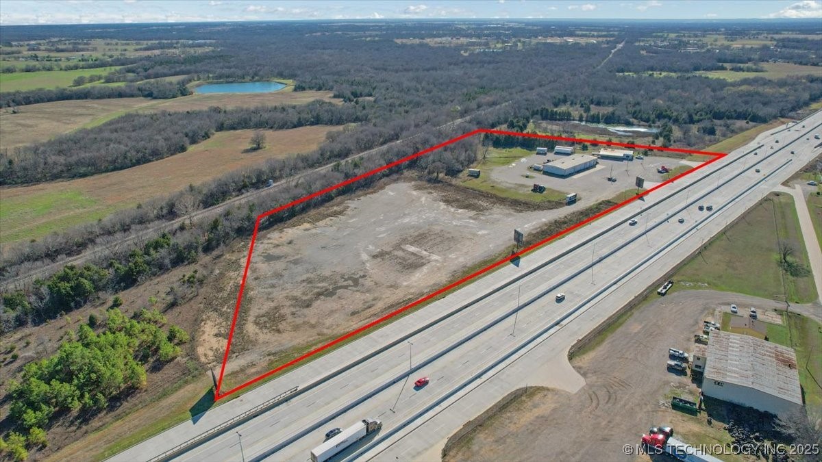 9104 US Hwy 69