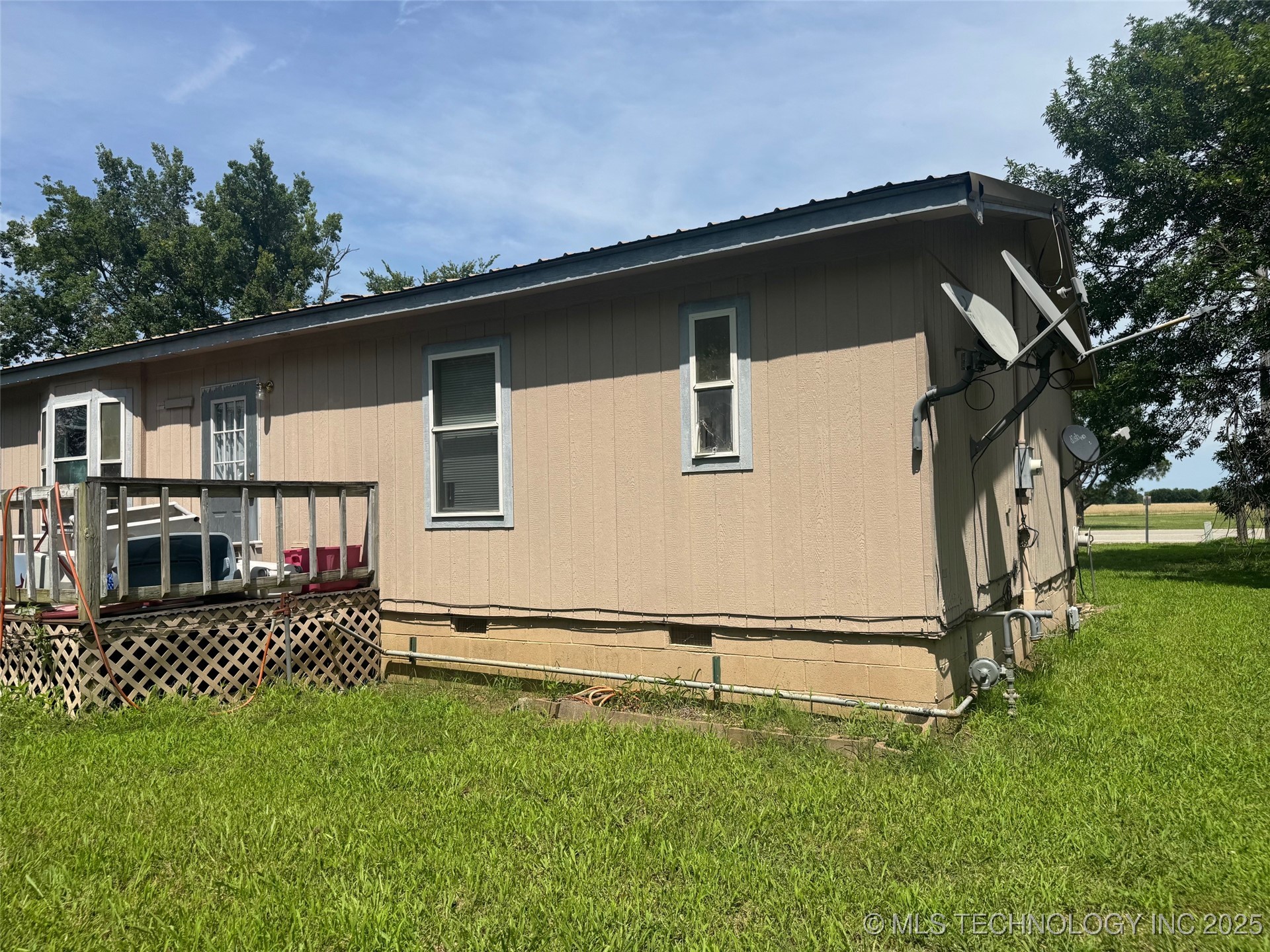 15885 Highway 52 Highway