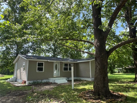 Photo of 754 S Cedar Street, Kellyville, OK 74039 (MLS # 2637110)