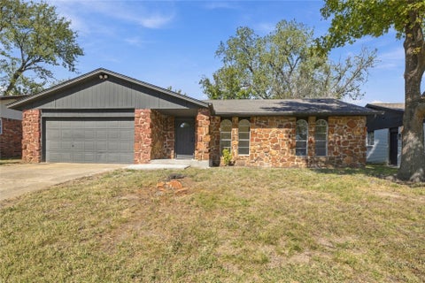 Photo of 11859 E 62nd Street, Broken Arrow, OK 74012 (MLS # 2638524)