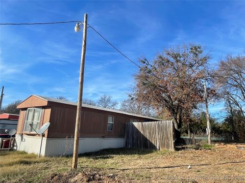 13358 Cardinal Lane Kingston OK 73439