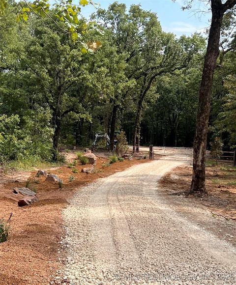 5876 Oaks Cove Lane Kingston OK 73439