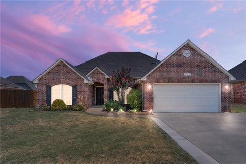 Photo of 11511 E 102nd Street, Owasso, OK 74055 (MLS # 2632318)