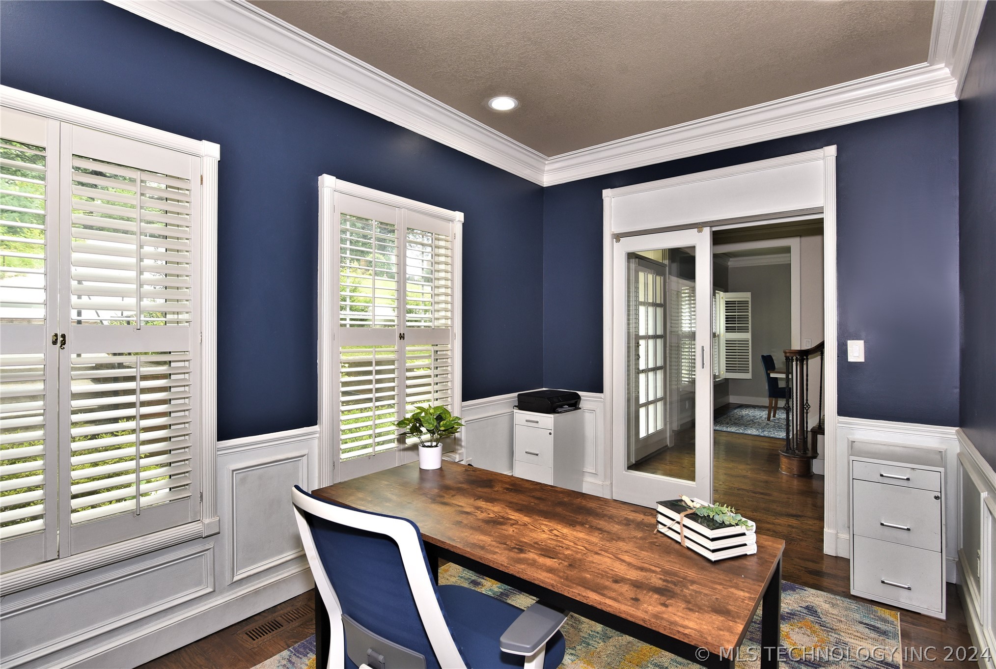 Photo 6 of 61 of 3515 E 100th Street house