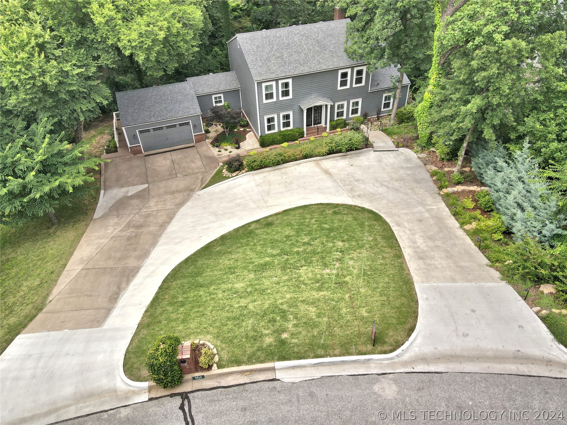 Photo 59 of 61 of 3515 E 100th Street house