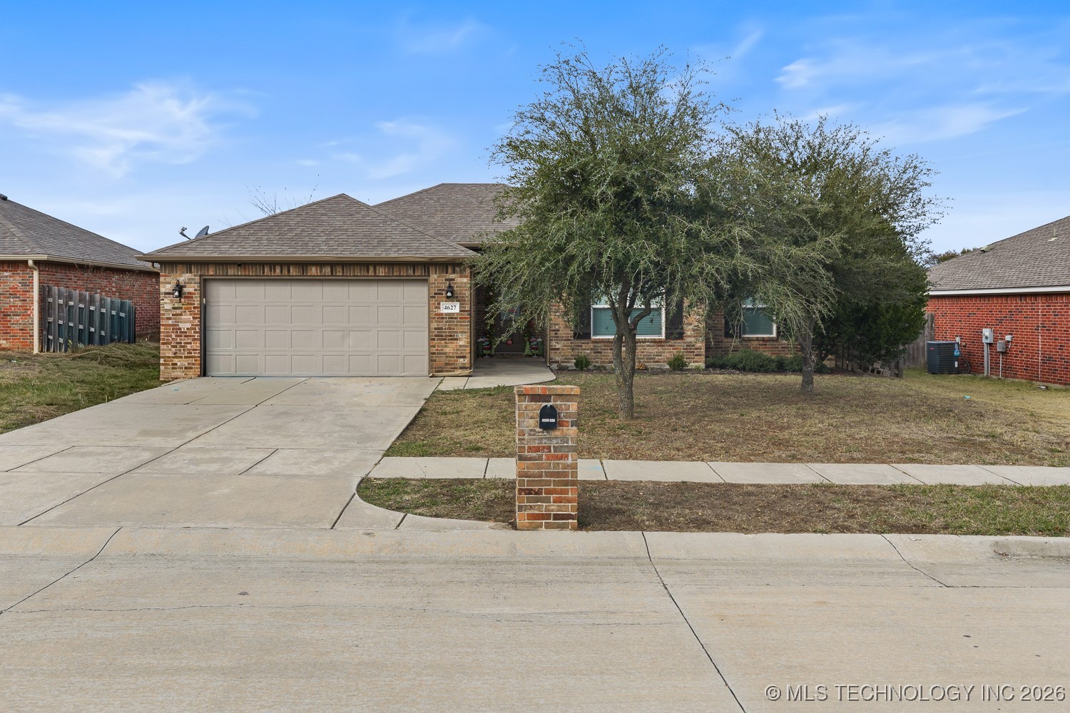 Photo 1 of 31 — 4627 Lakeshore Drive, Ardmore, OK 73401