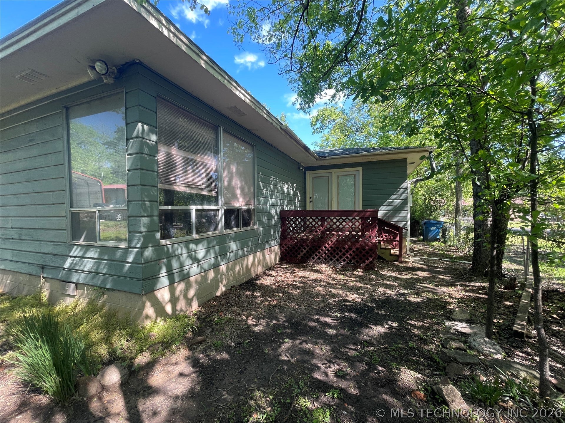 346 W 8th Street