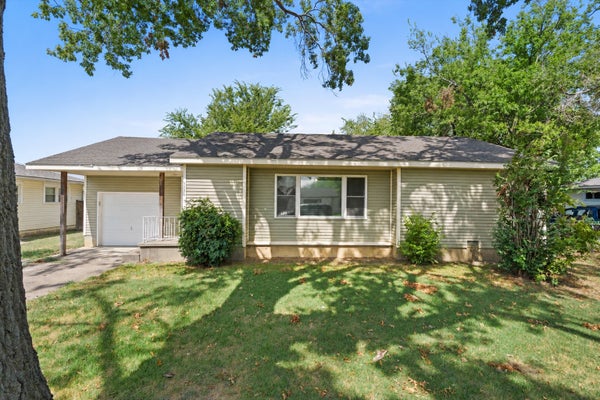 3506 WAYSIDE DR, BARTLESVILLE, OK 74006 - Image 103873e4e3a6eb0444e470cd2a31c845/2565072156