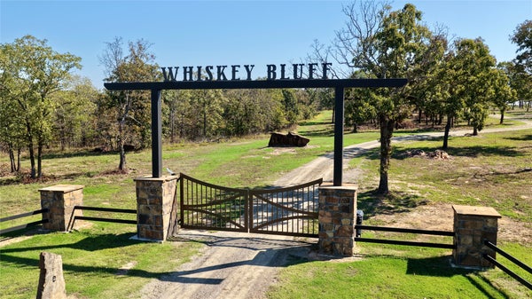 ADDRESS PRIVATE, EUFAULA, OK  - Image 107f7bfce8bf048a487e20451fbcd433/515075385