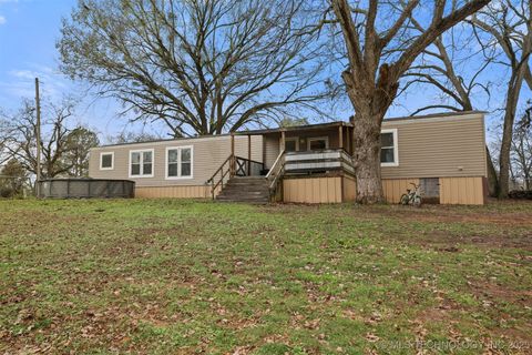 309 N 3rd Milburn OK 73450