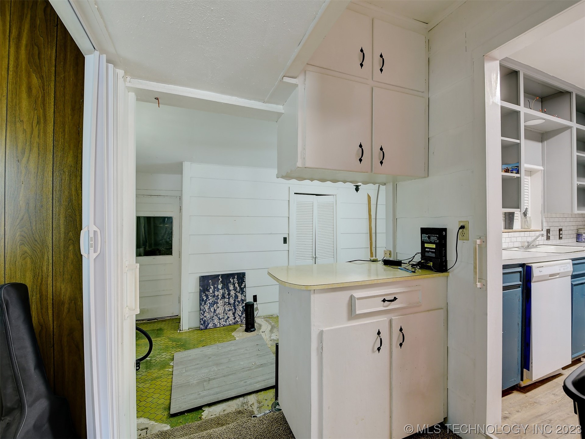 Photo 15 of 18 of 61 15th NW house