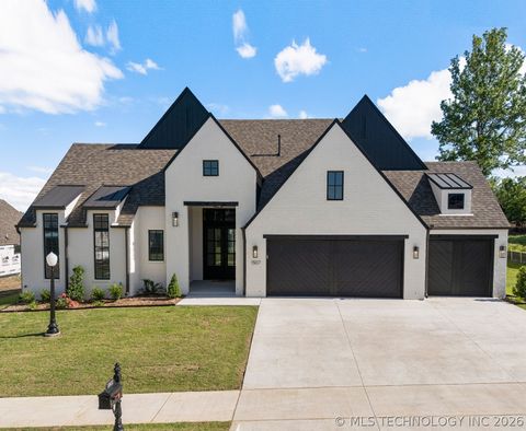 Photo of 1507 Cedarwood Drive, Claremore, OK 74017 (MLS # 2616900)