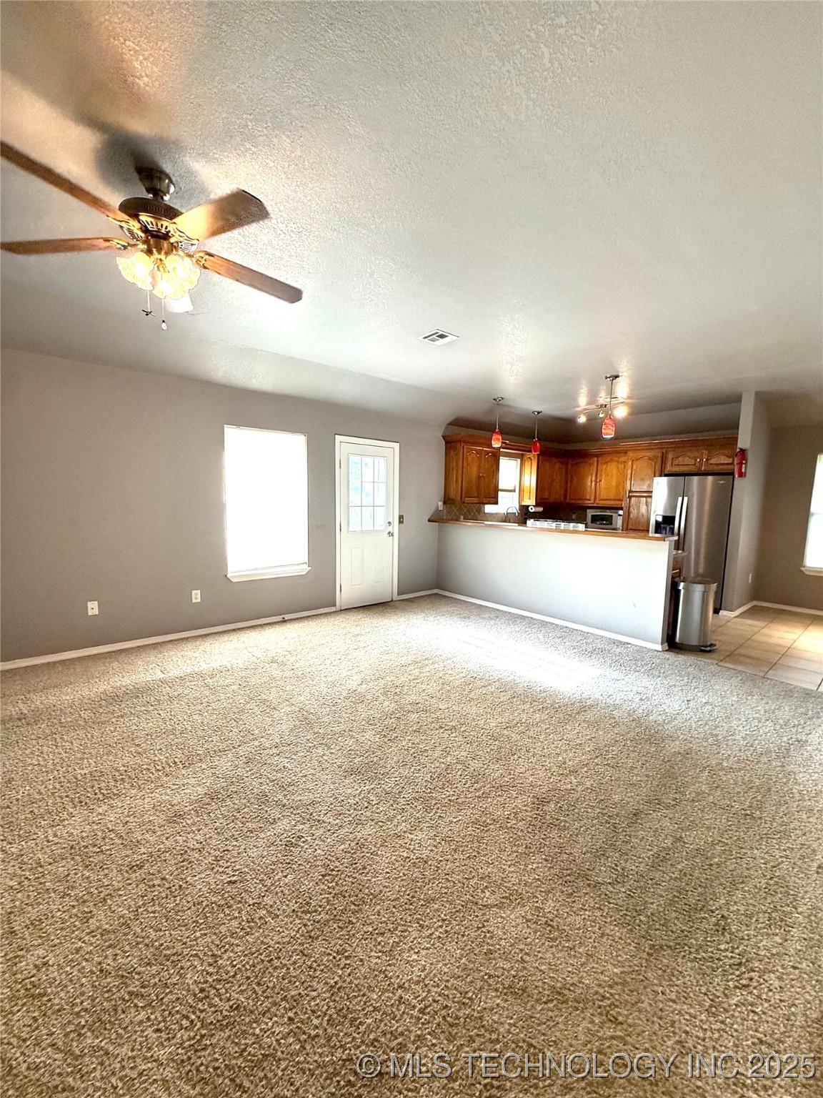 303 Meadowlark