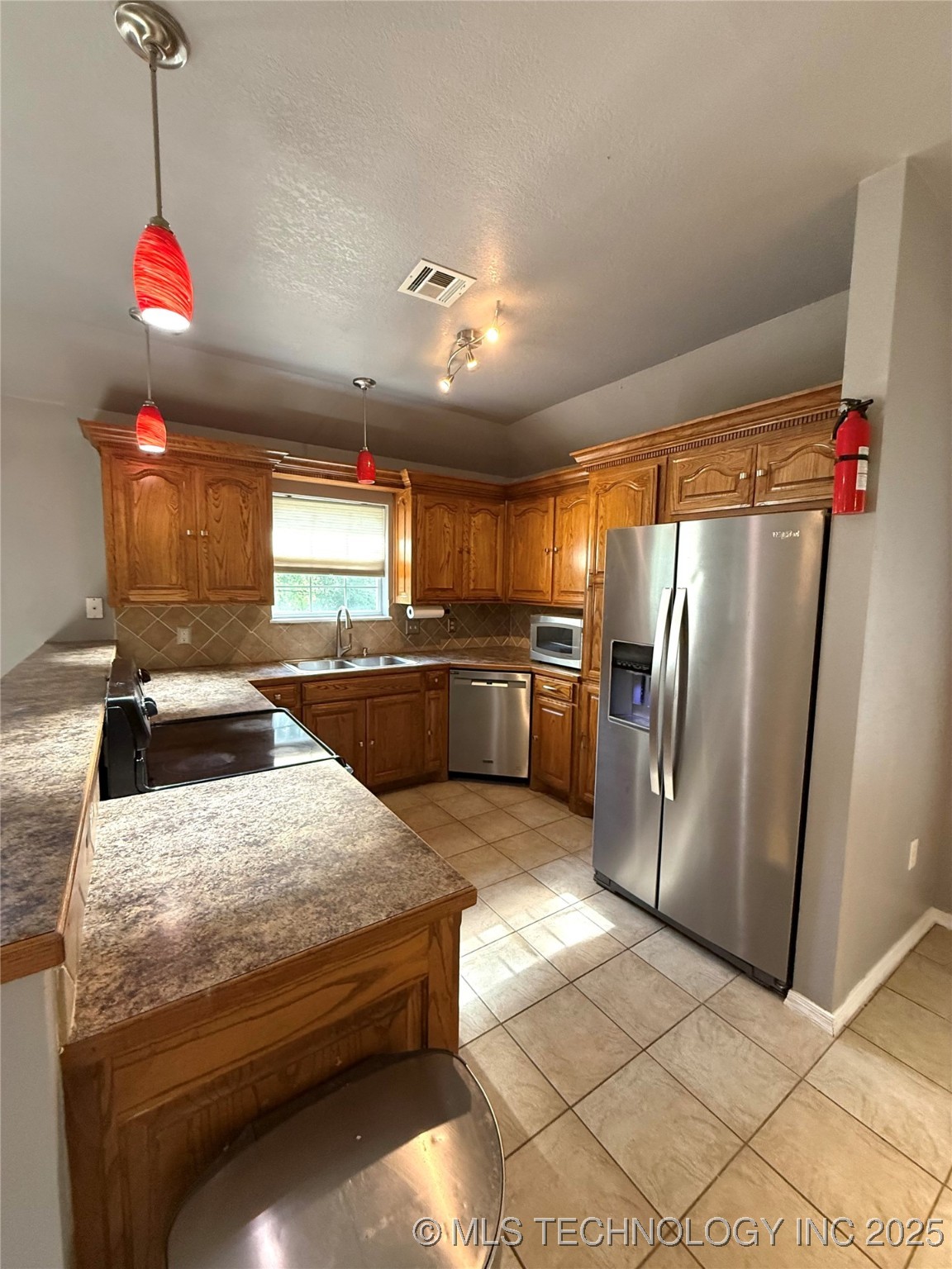 303 Meadowlark