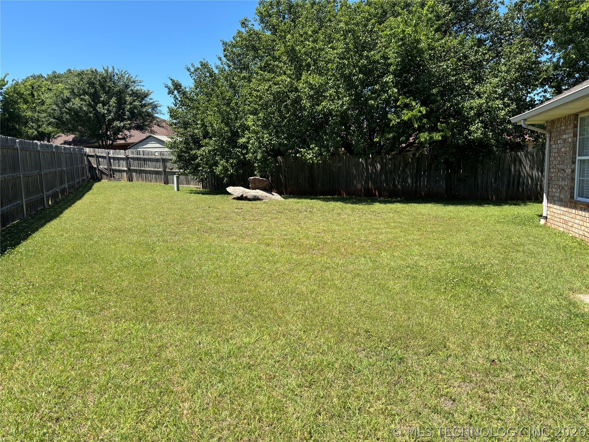 2507 Tanglewood Court