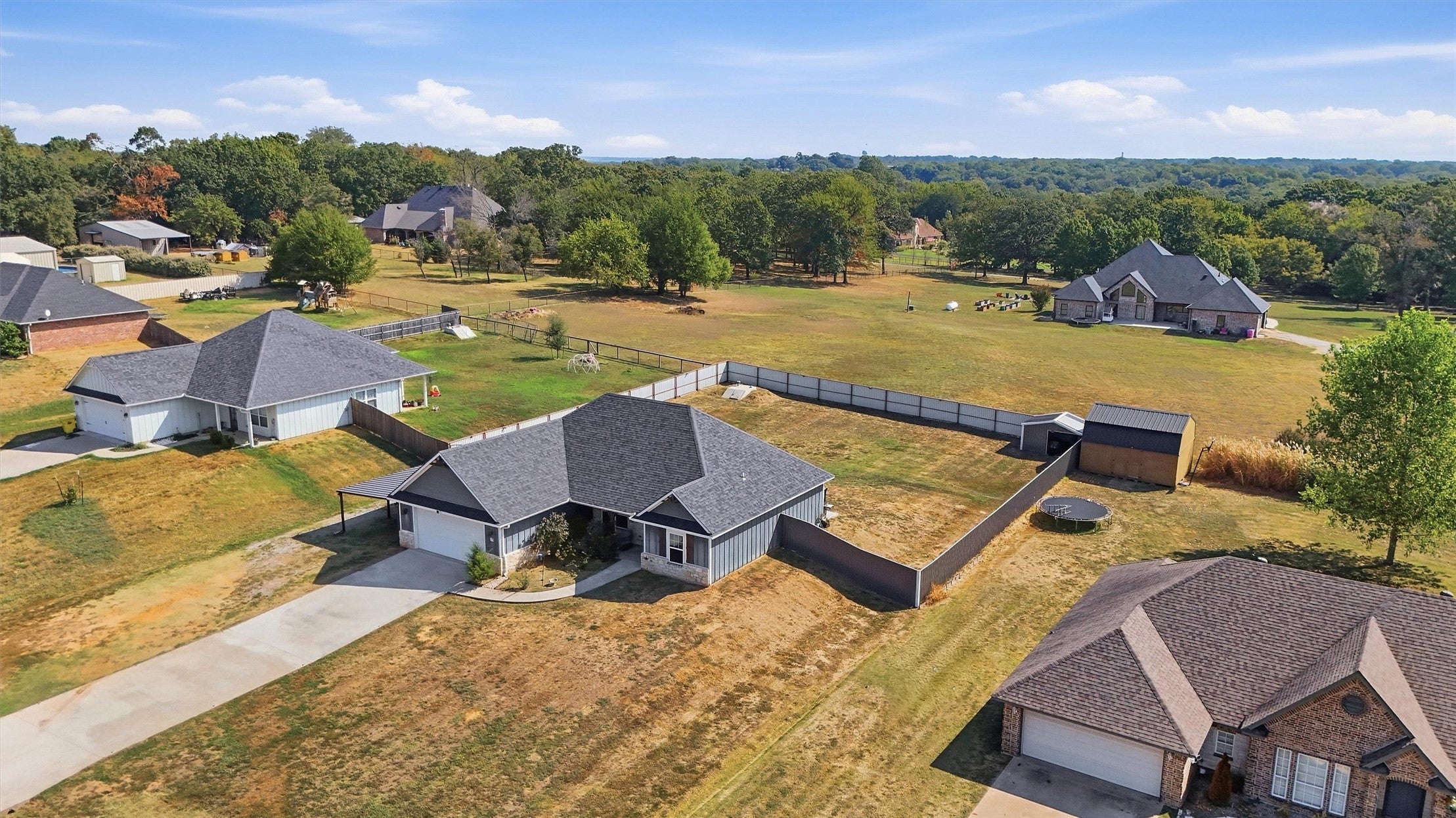 140 Oak Lane