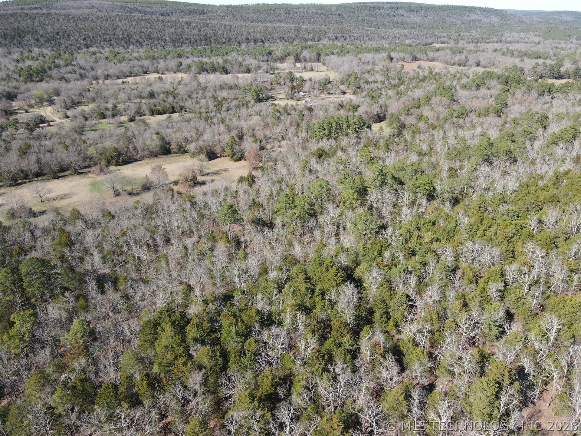 0000 One Creek Valley Road