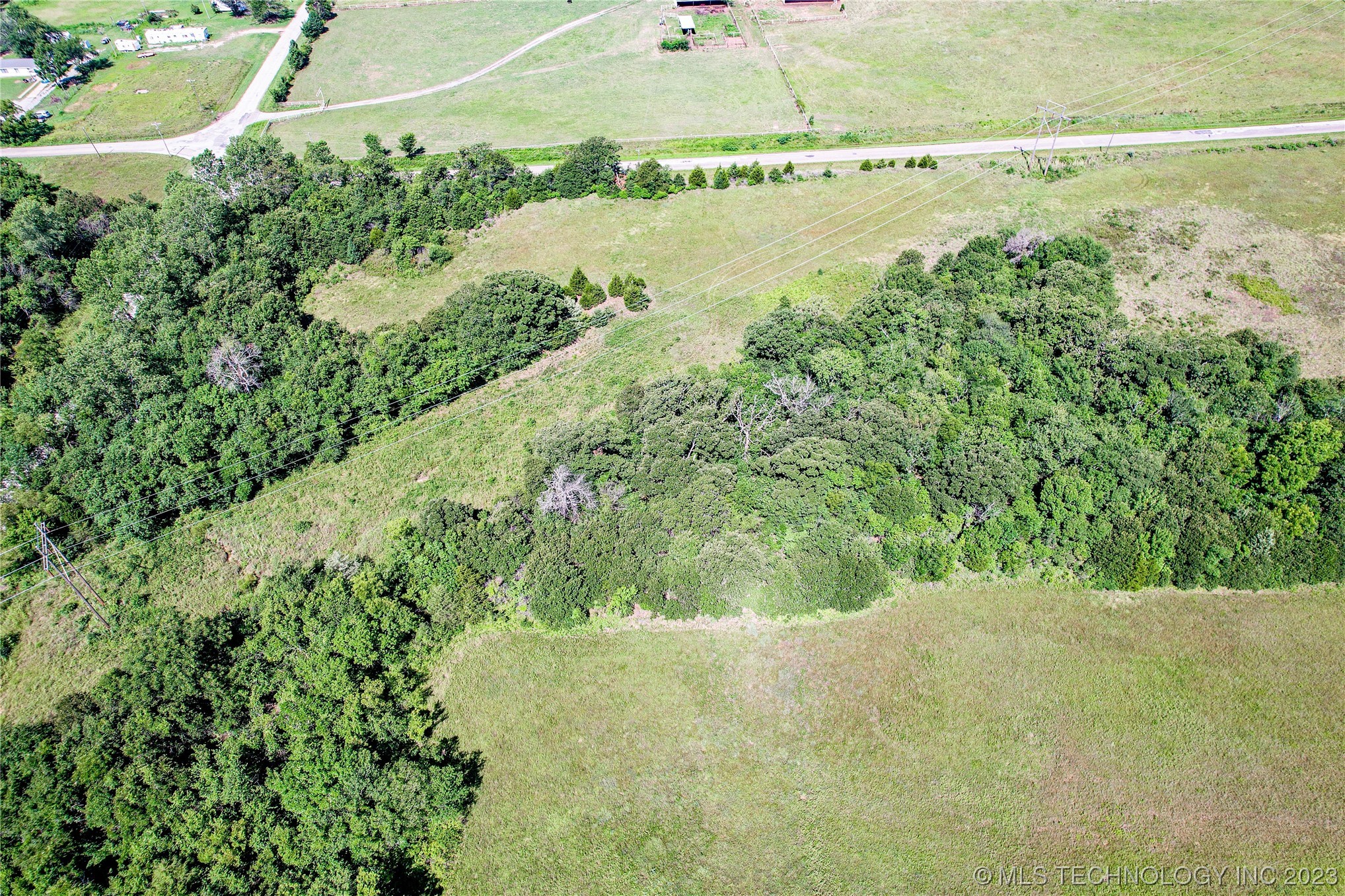 Photo 5 of 17 of S 337th Avenue land