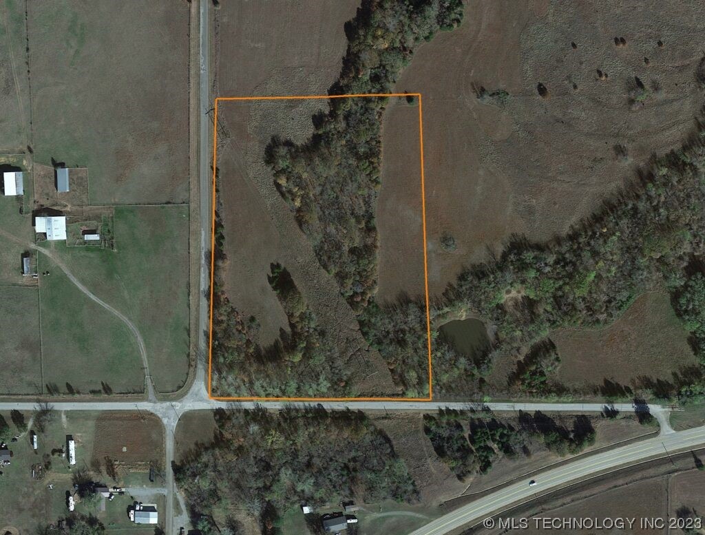 Photo 17 of 17 of S 337th Avenue land
