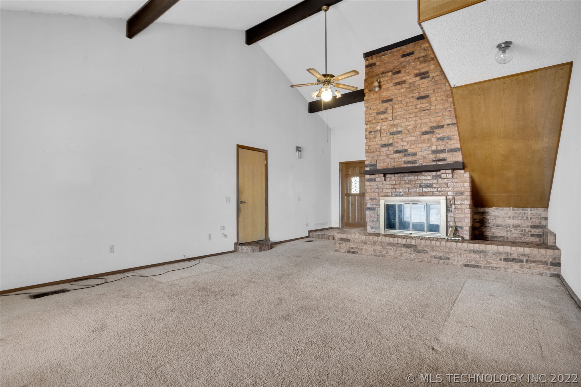 Photo 6 of 48 of 10982 Ada Lane house