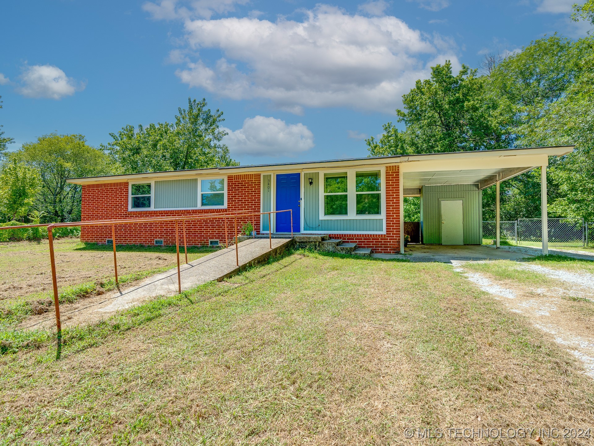 View Ada, OK 74820 house