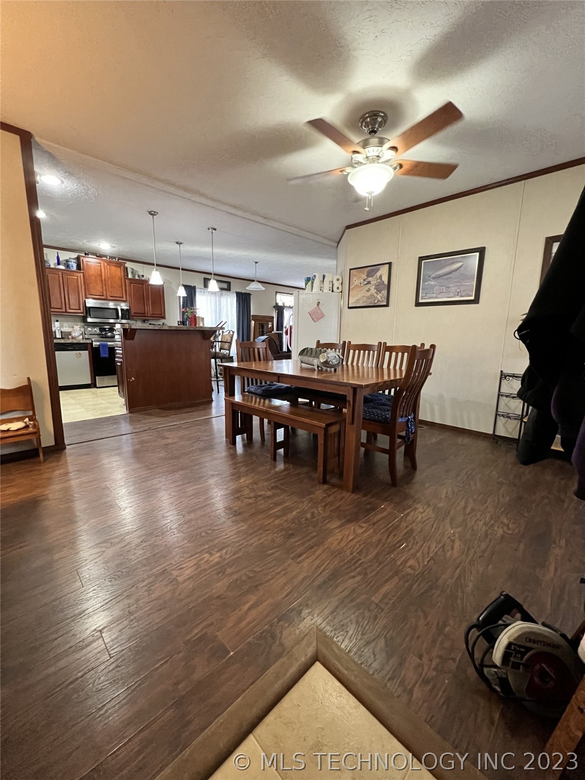 Photo 2 of 13 of 35776 S Saddlerock Drive mobile home