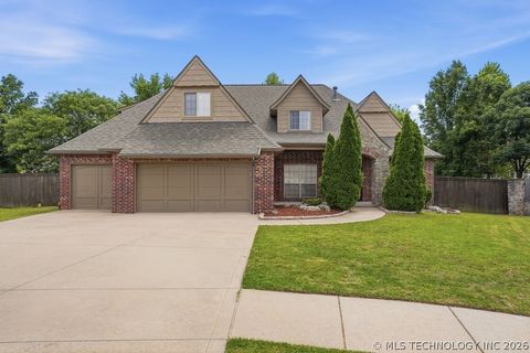 Photo of 11291 S 72nd EastPlace, Bixby, OK 74008 (MLS # 2617507)