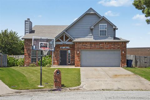 Photo of 7418 S 96th EastAvenue, Tulsa, OK 74133 (MLS # 2625253)