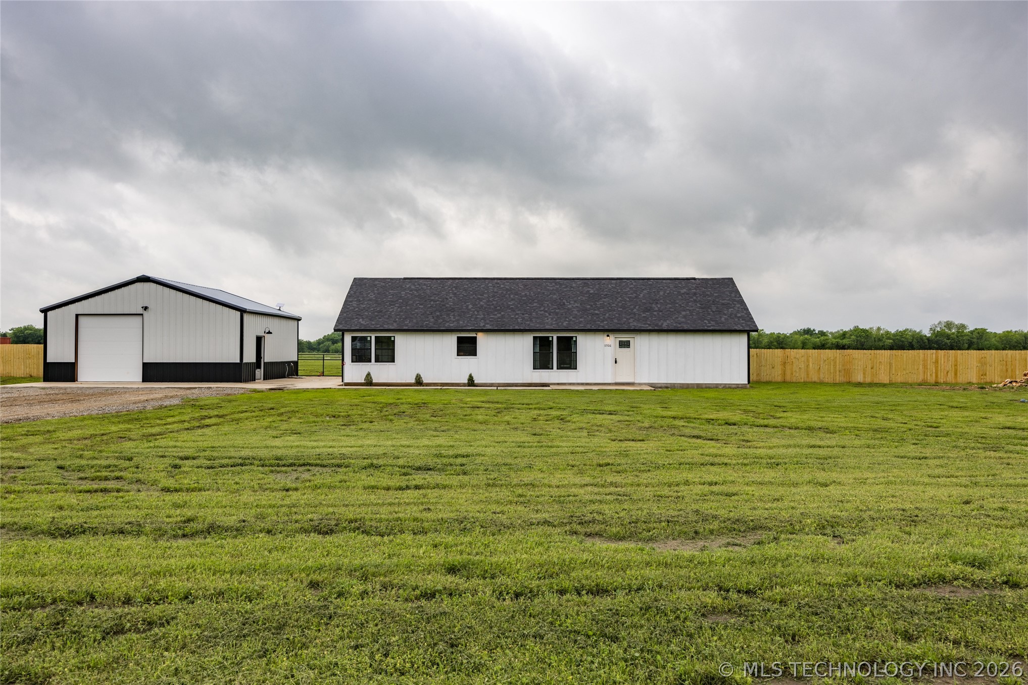 11526 State Road 78