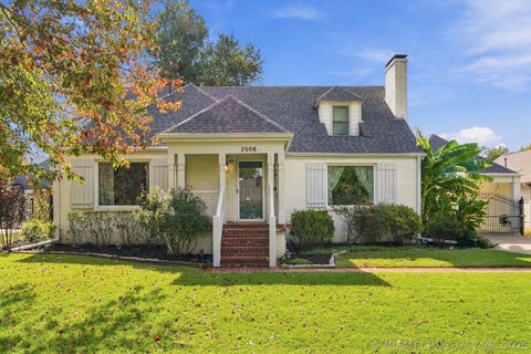 Photo of 2606 E 22nd Place, Tulsa, OK 74114 (MLS # 2638565)