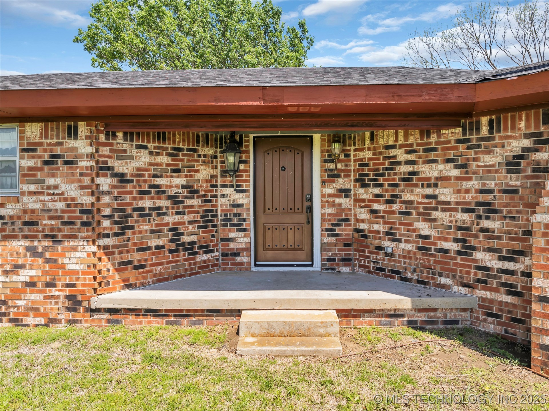 11252 Hwy 377