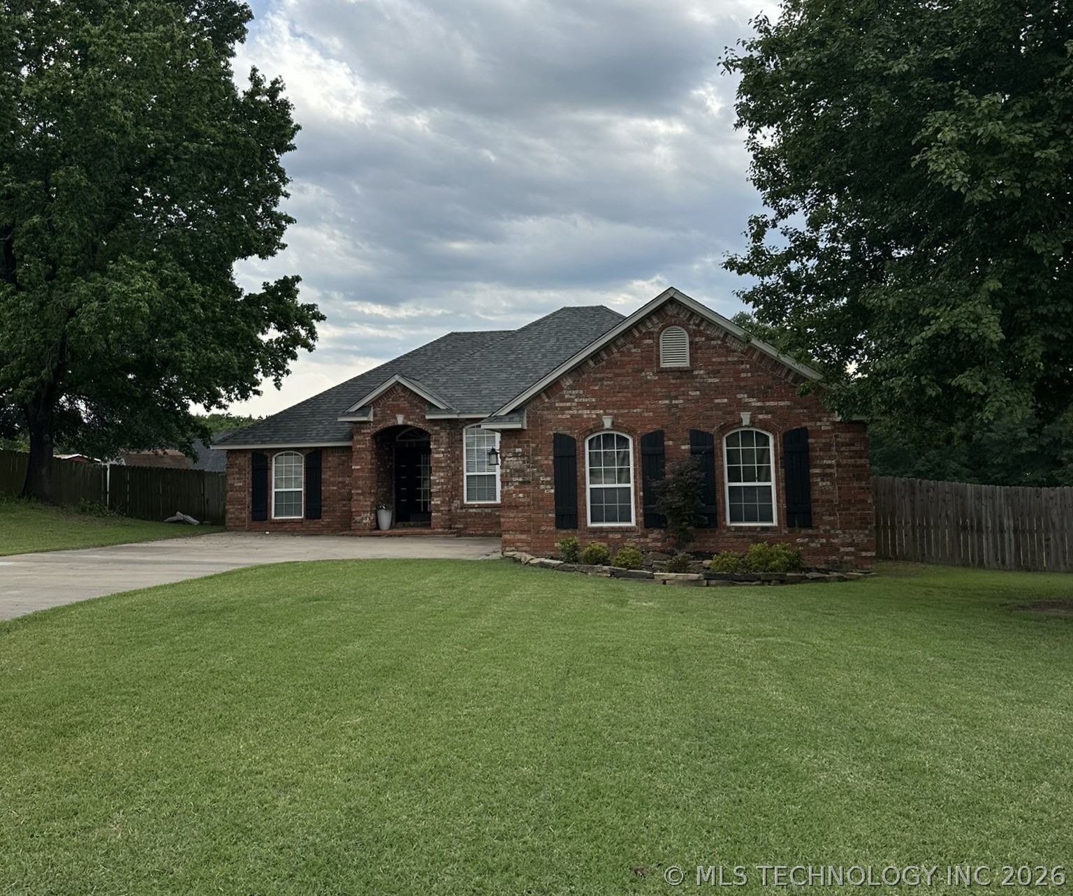 Photo 1 of 35 — 1813 Nightingale Circle, McAlester, OK 74501