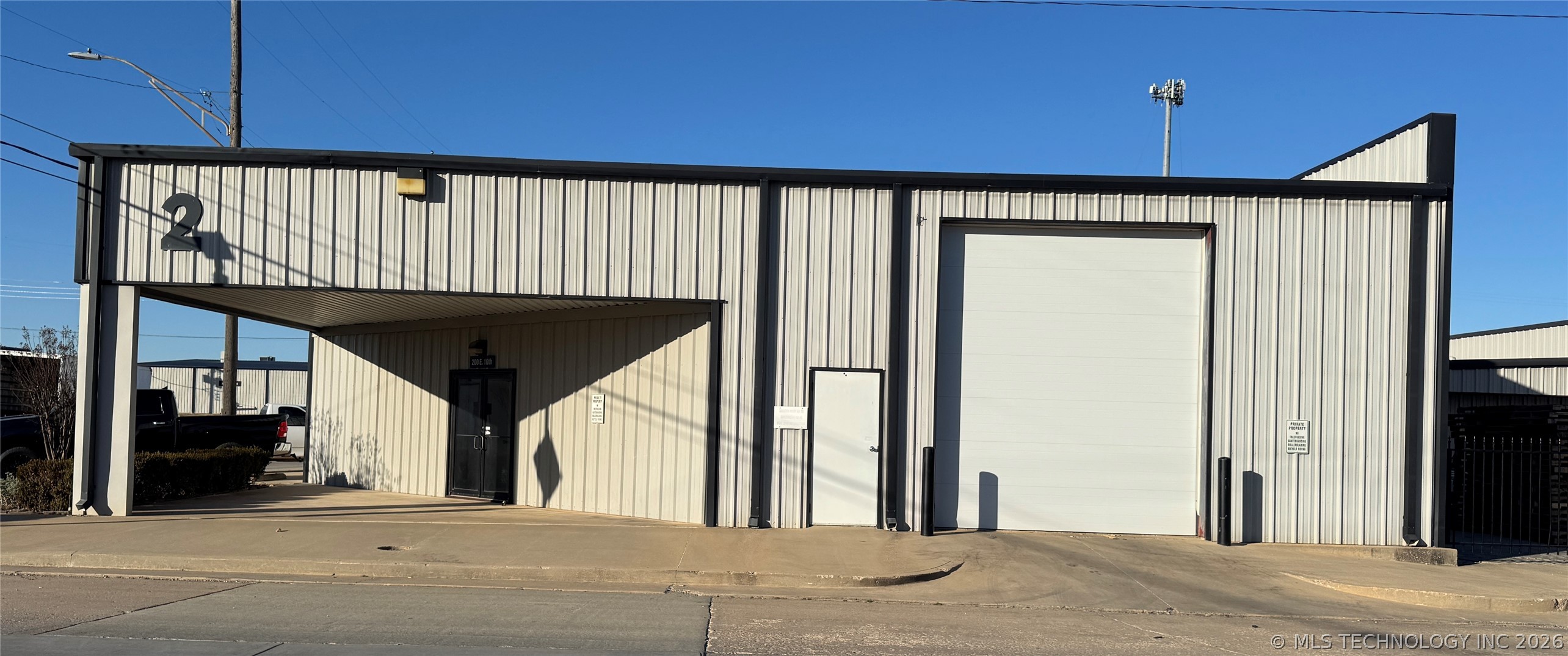 Photo 1 of 7 — 200 E 10th, Ada, OK 74820