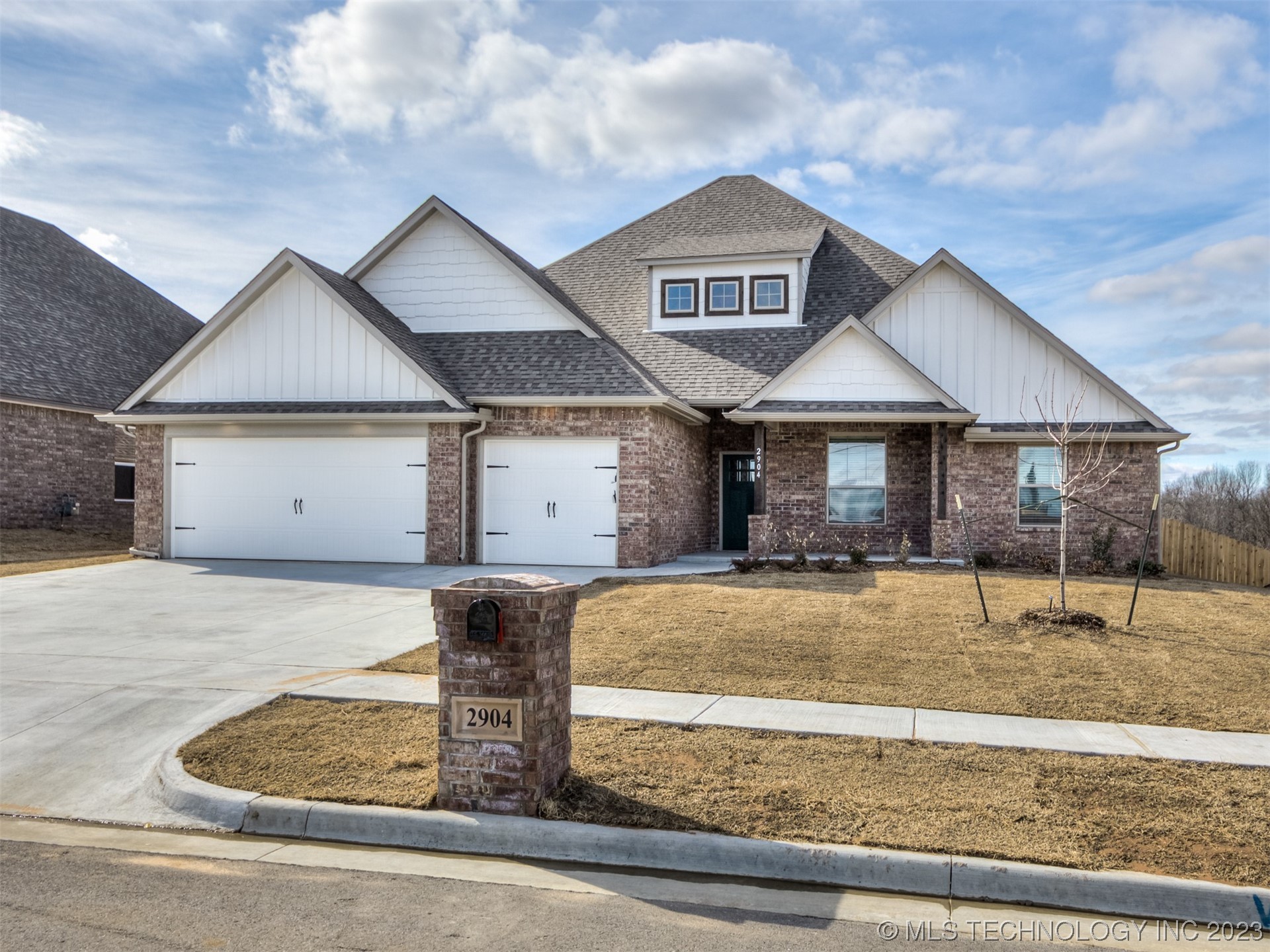Photo 1 of 50 of 2904 S 8th Street house
