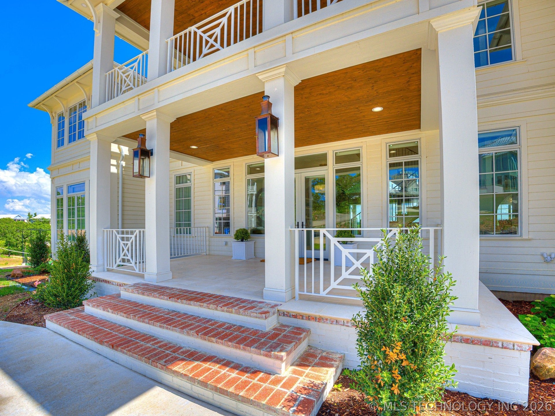 102 Lower Greenway