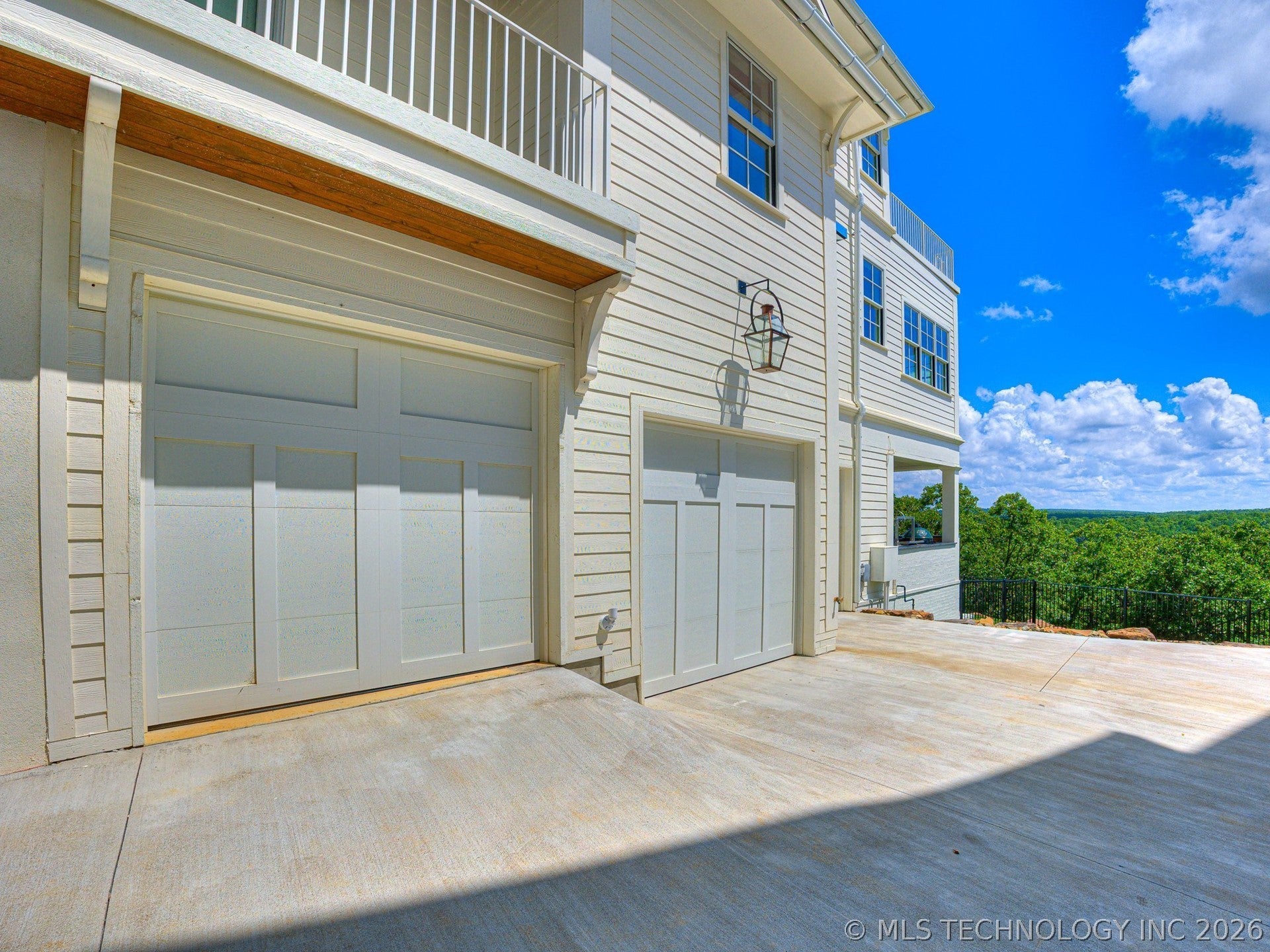 102 Lower Greenway
