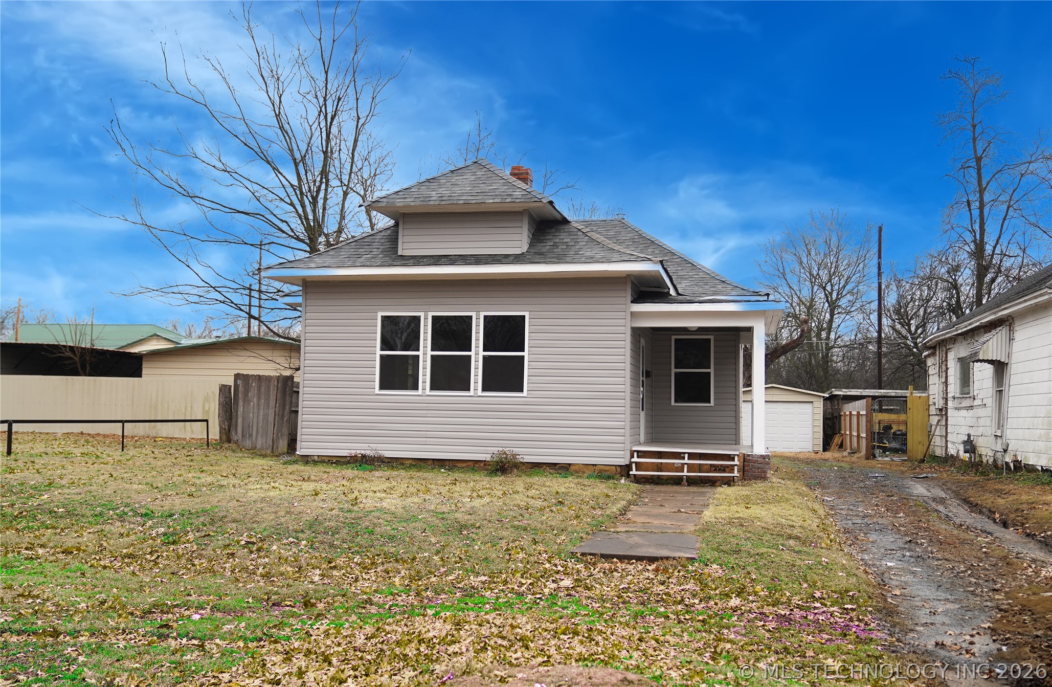 Photo 1 of 13 — 428 N K Street W, Muskogee, OK 74403