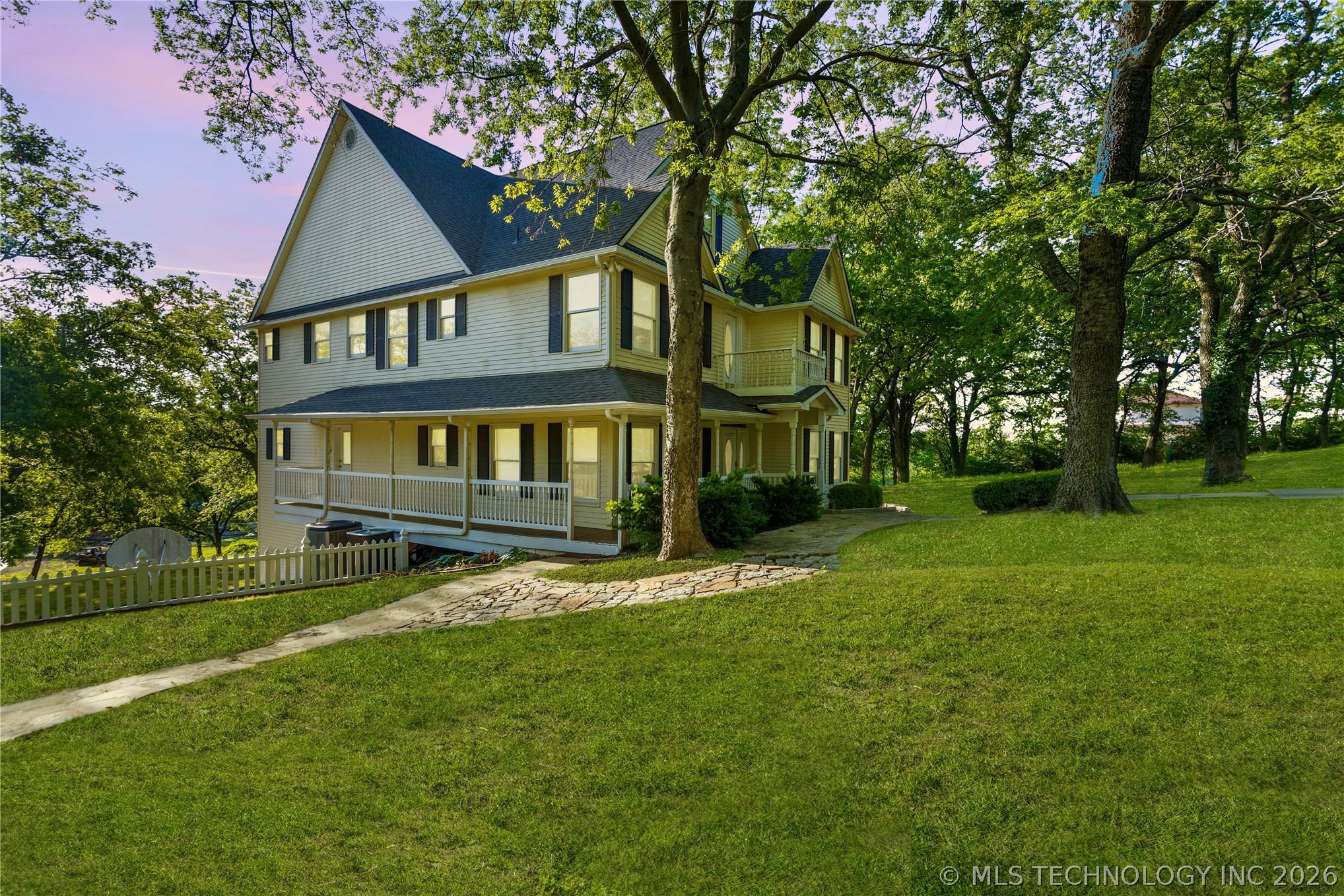 listing image